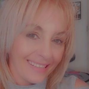 Meet your Posher, Sharon